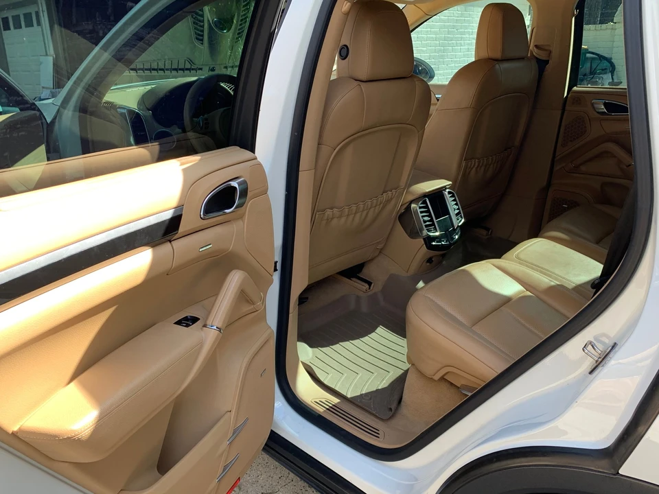2014 Porsche 958 Cayenne Diesel - Image 7 of 12