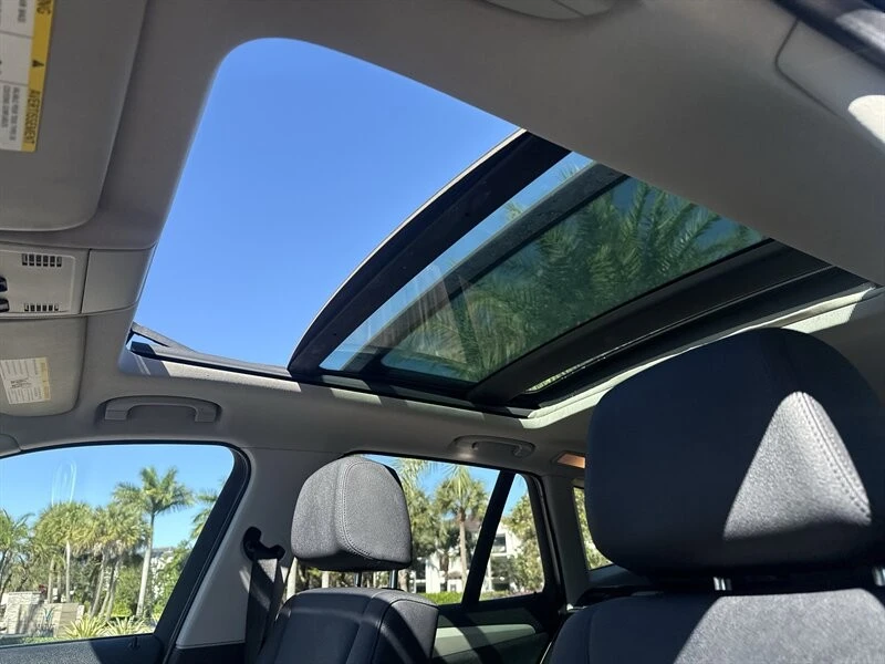 2014 BMW E84 X1 - Image 11 of 21