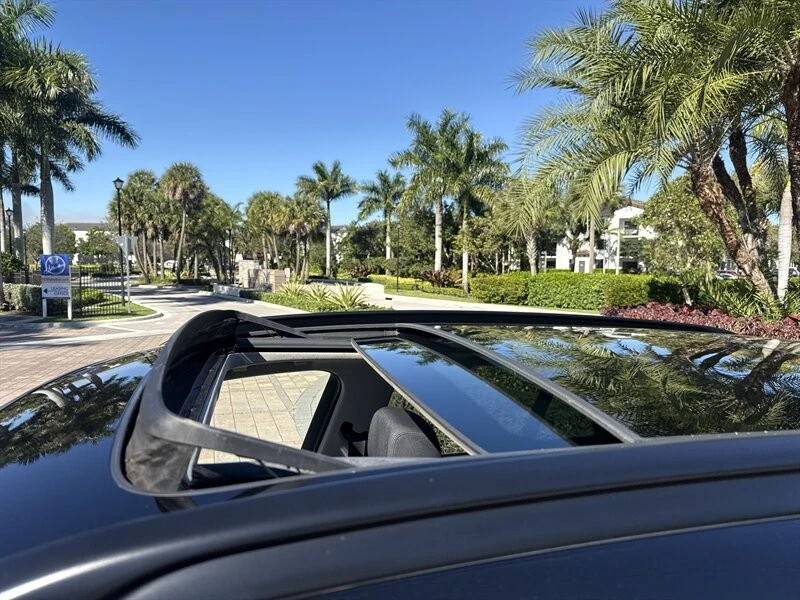 2014 BMW E84 X1 - Image 12 of 21