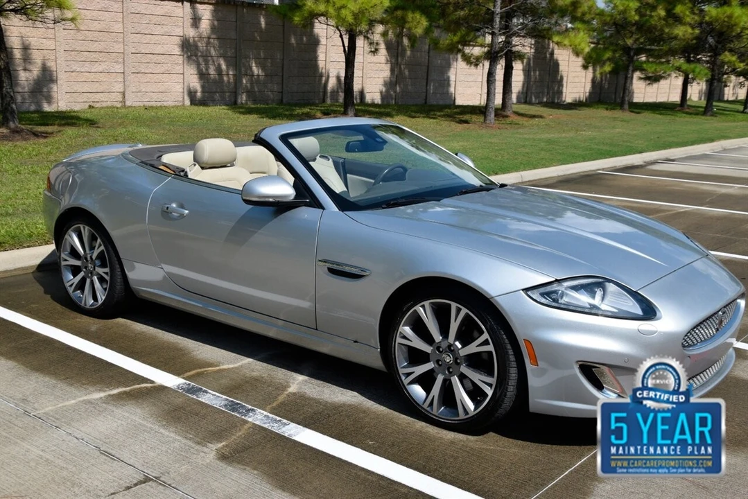 2014 Jaguar - Image 4 of 4