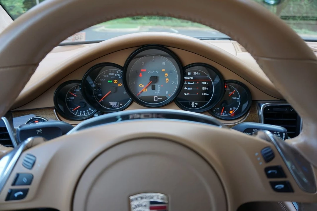 2014 Porsche 970 Panamera GTS - Image 12 of 18