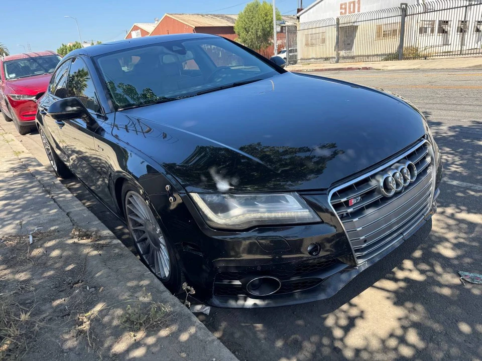 2014 Audi C7 A7 - Image 2 of 24