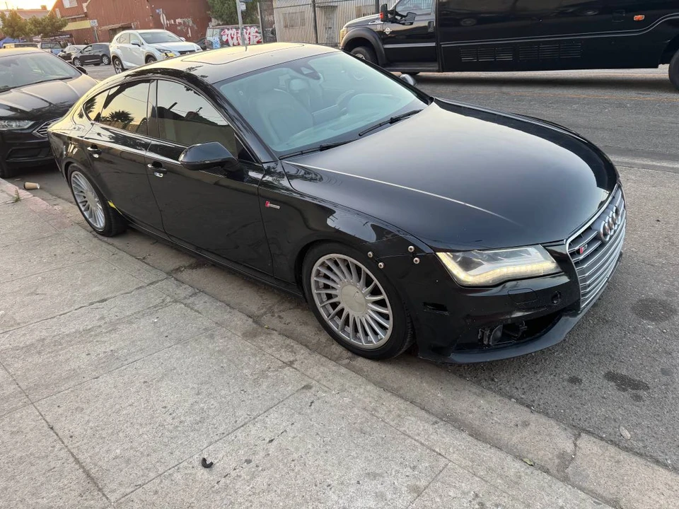 2014 Audi C7 A7 - Image 2 of 24