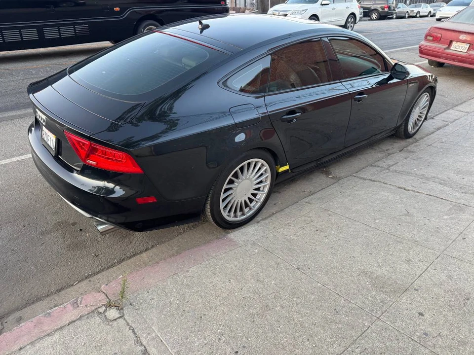 2014 Audi C7 A7 - Image 9 of 24