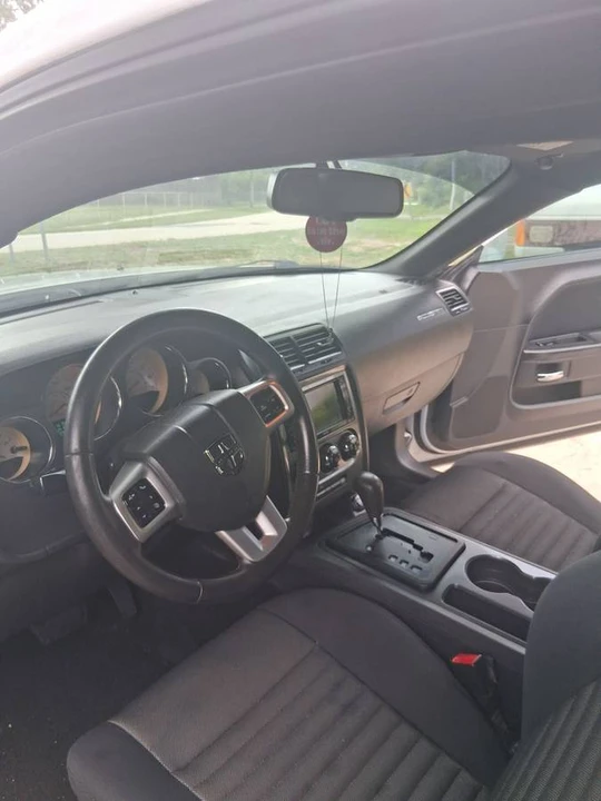 2014 Dodge Challenger 3rd Gen - Image 8 of 11