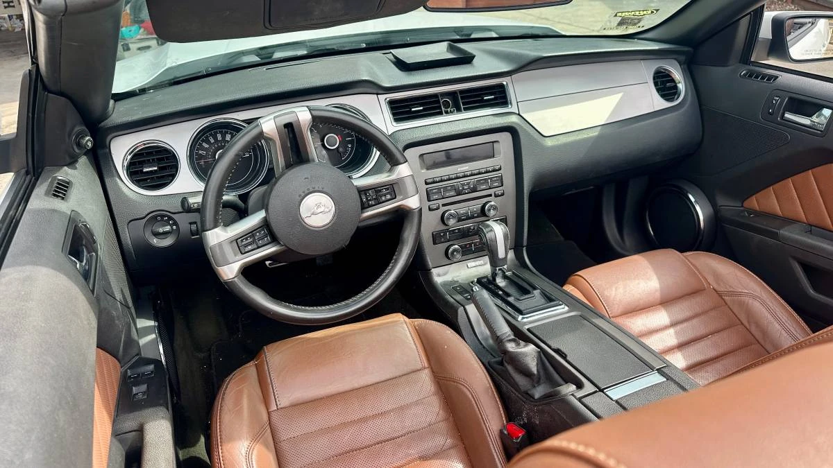 2014 Ford S197 Mustang - Image 6 of 7