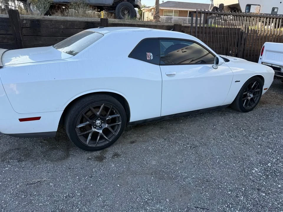 2014 Dodge Challenger 3rd Gen - Image 3 of 8
