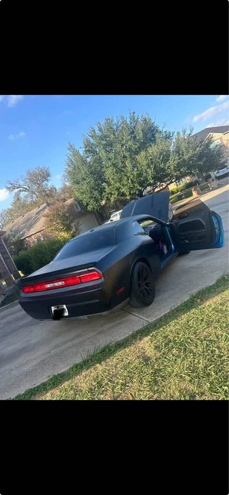 2014 Dodge Challenger SRT Hellcat 3rd Gen - Image 3 of 3