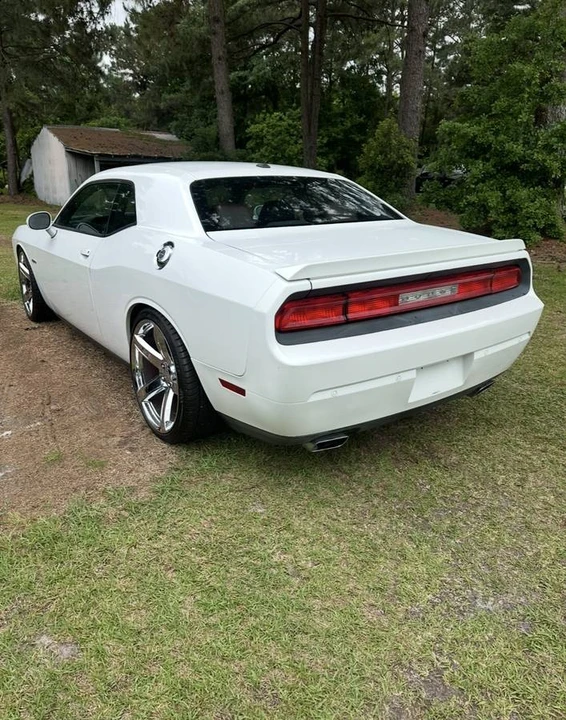 2014 Dodge Challenger 3rd Gen - Image 3 of 7