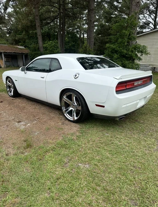 2014 Dodge Challenger 3rd Gen - Image 4 of 7