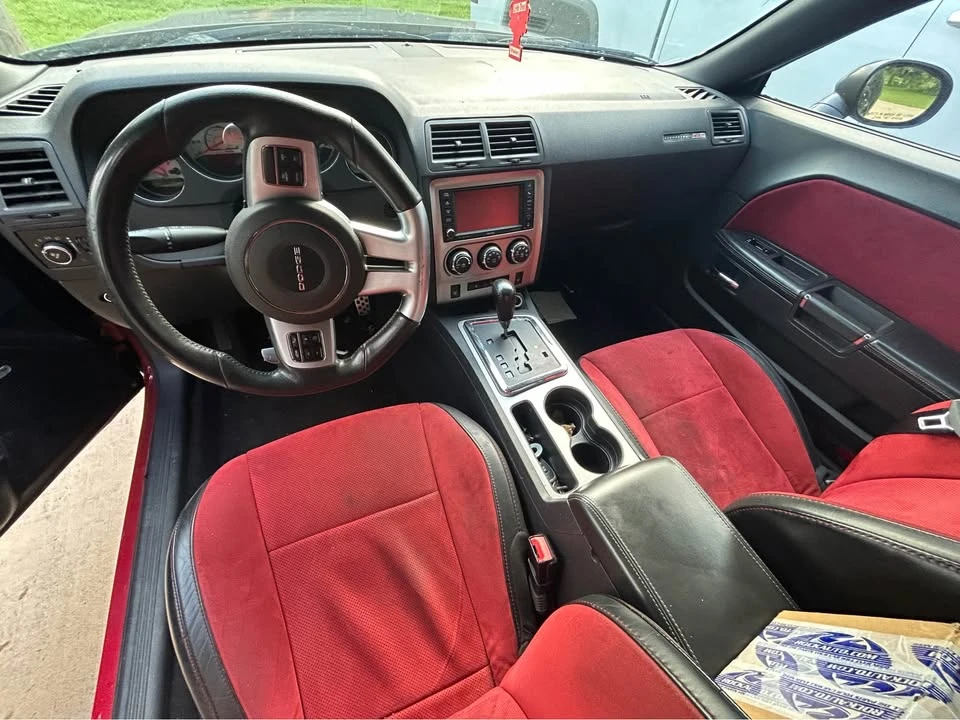 2014 Dodge Challenger SRT8 & 392 3rd Gen - Image 4 of 10