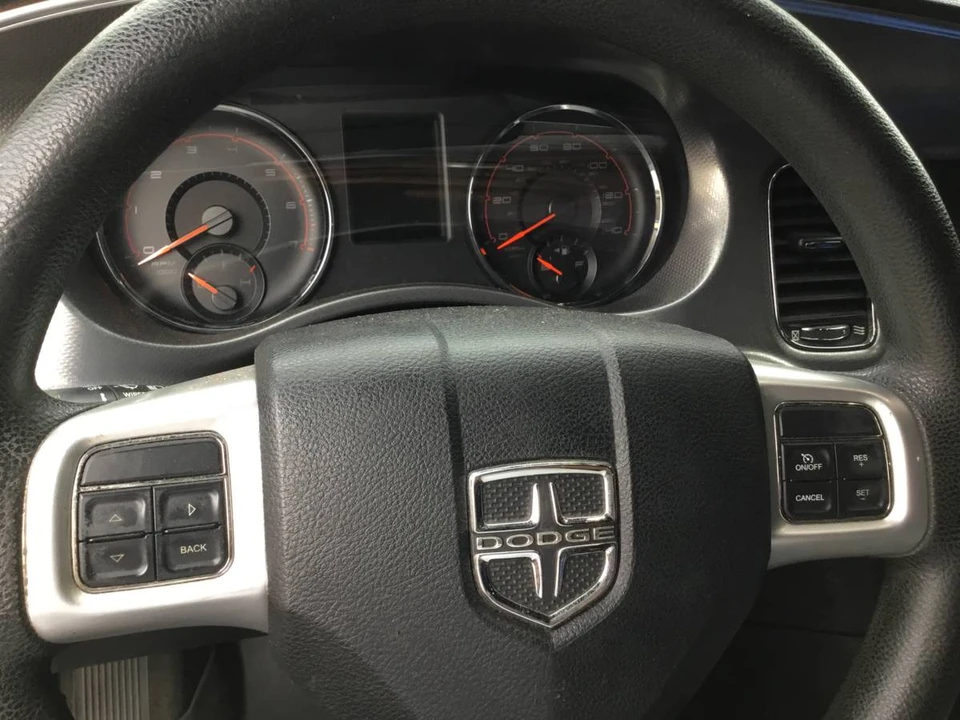 2015 Dodge Charger 7th Gen - Image 10 of 12
