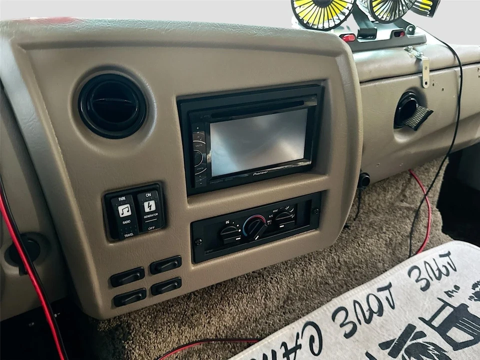 2014 Ford Super Duty 3rd Gen - Image 15 of 21