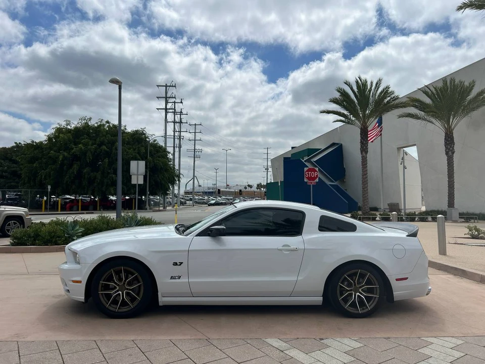 2014 Ford S197 Mustang - Image 6 of 14