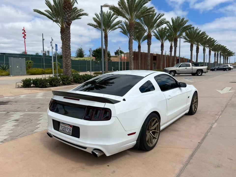 2014 Ford S197 Mustang - Image 9 of 14