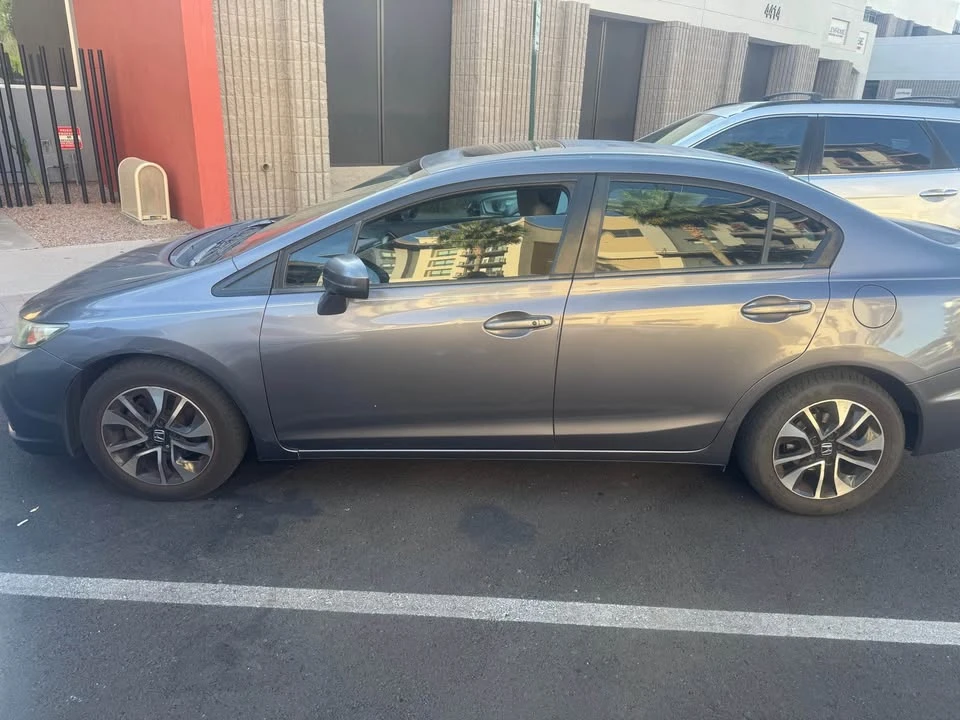 2014 Honda Civic 9th Gen - Image 3 of 7