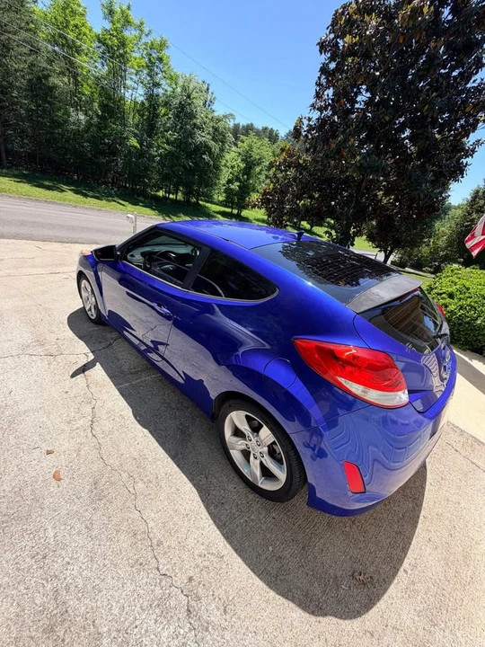 2014 Hyundai Veloster - Image 2 of 6