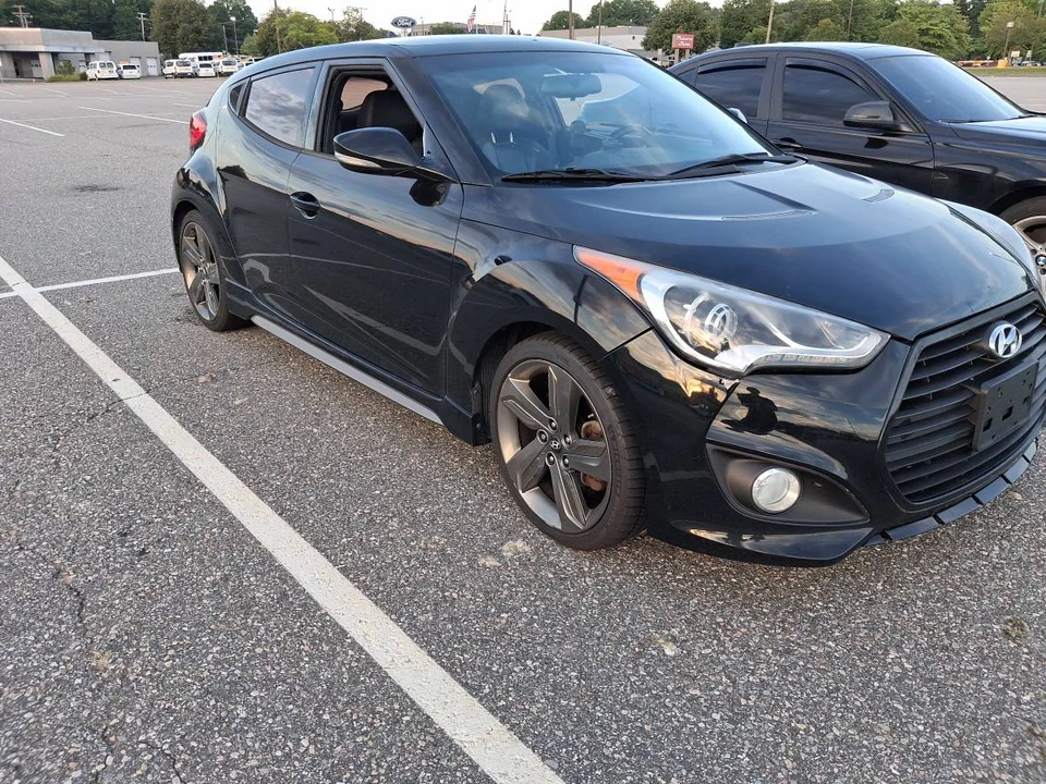 2014 Hyundai Veloster - Image 4 of 8