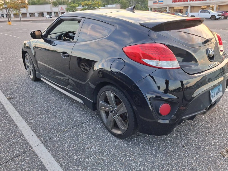 2014 Hyundai Veloster - Image 6 of 8