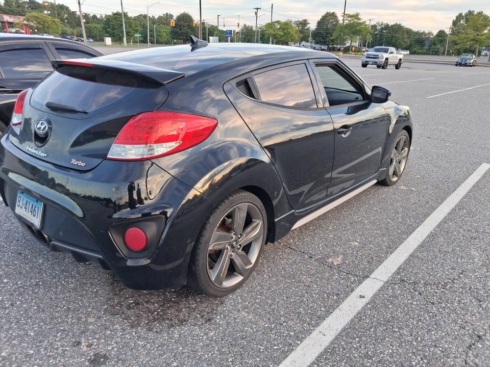 2014 Hyundai Veloster - Image 5 of 8