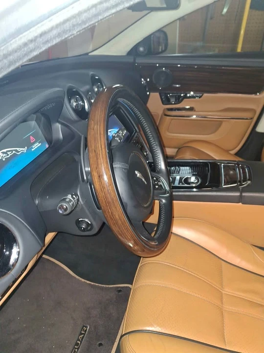 2014 Jaguar X351 XJ - Image 6 of 10