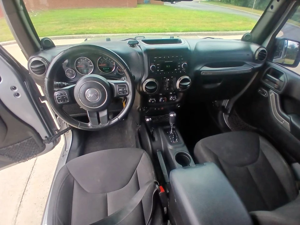 2014 Jeep JK Wrangler - Image 16 of 20