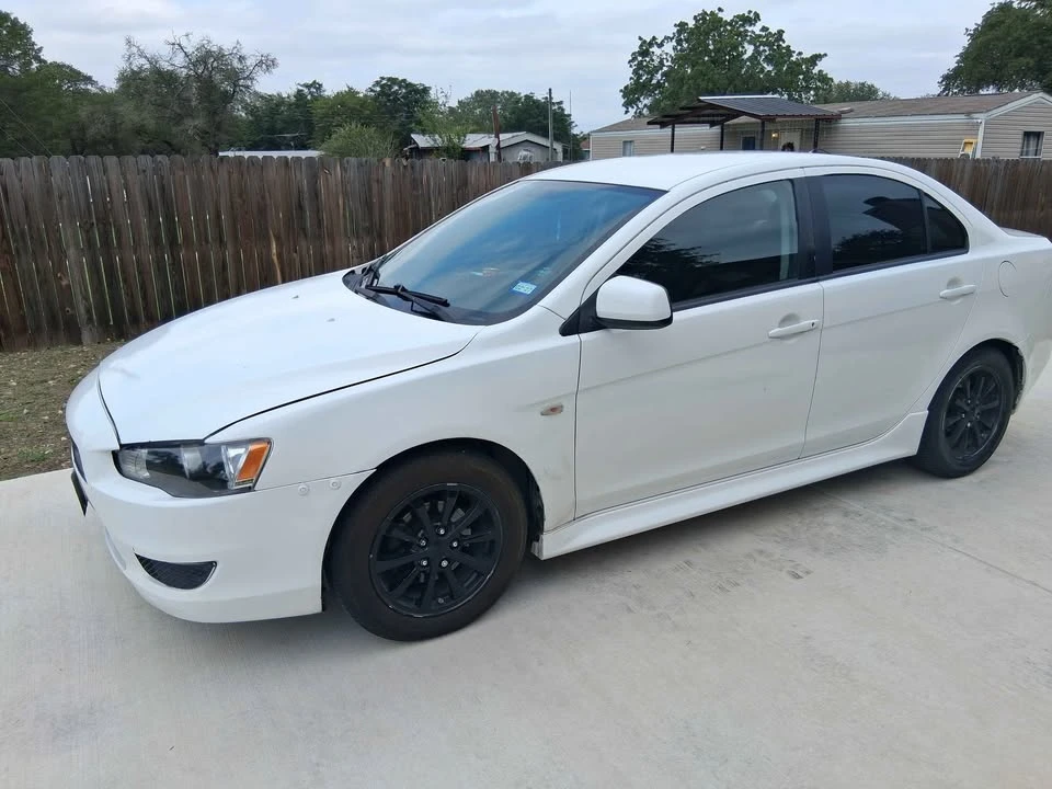 2014 Mitsubishi Lancer 9th Gen - Image 5 of 5