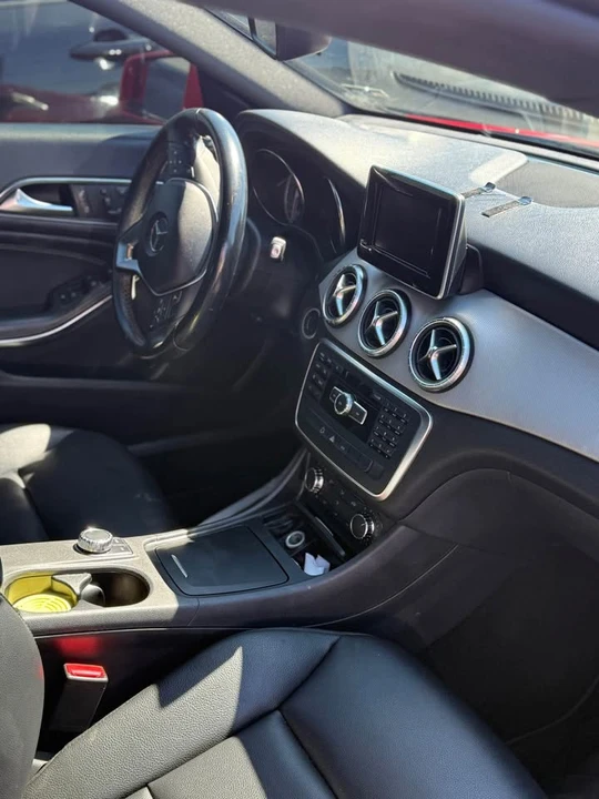 2014 Mercedes-Benz C117 CLA - Image 4 of 8