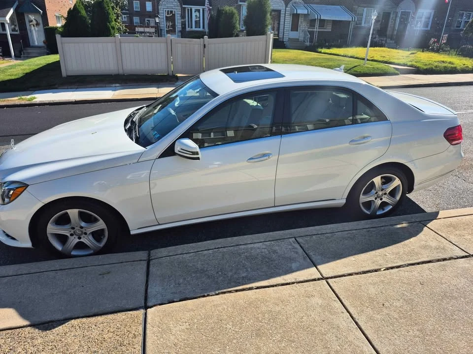 2014 Mercedes-Benz W212 E-Class - Image 3 of 10