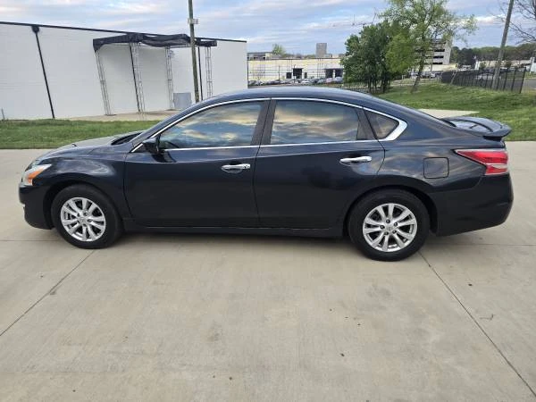 2014 Nissan Altima 5th Gen - Image 10 of 20