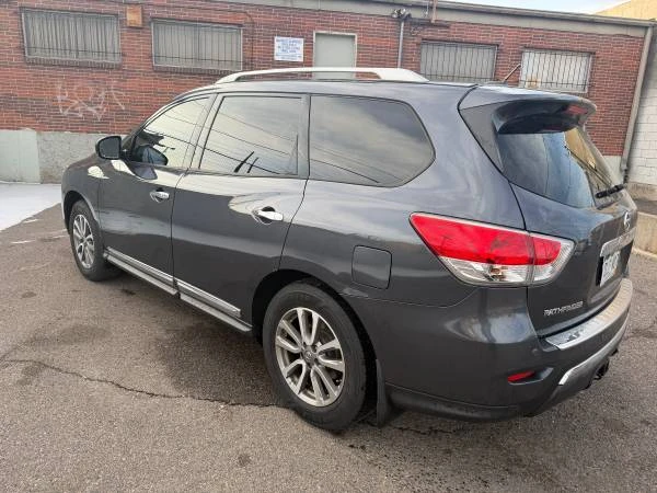 2014 Nissan Pathfinder 4th Gen - Image 4 of 8