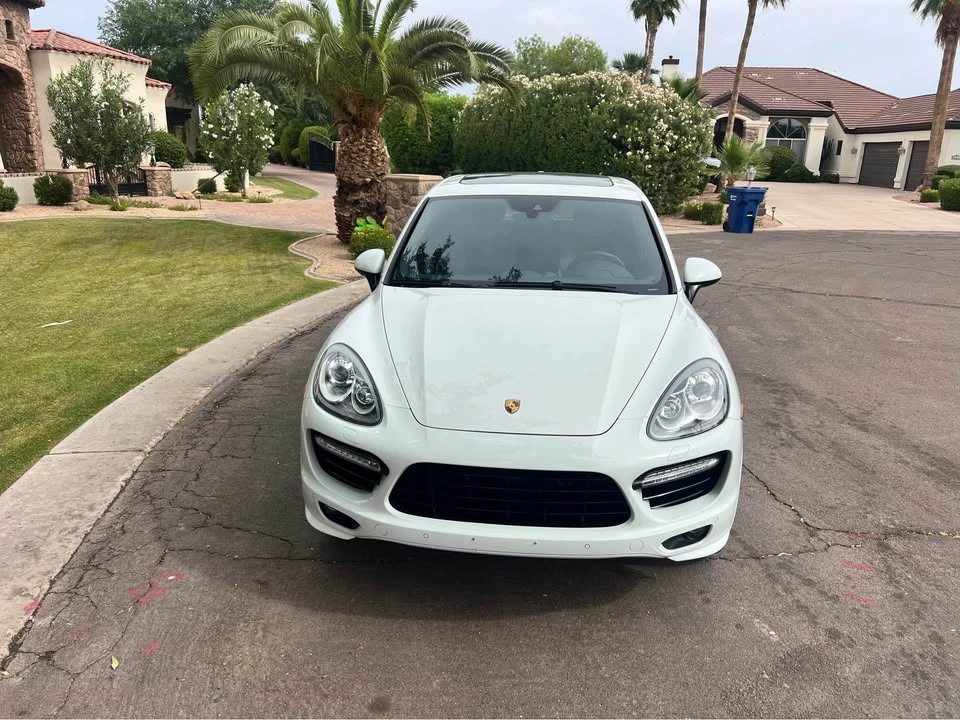 2014 Porsche 958 Cayenne Turbo S - Image 3 of 10