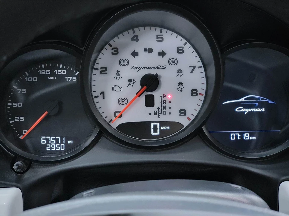 2014 Porsche 981 Cayman - Image 4 of 8