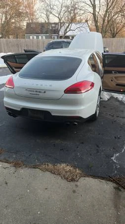 2014 Porsche 970 Panamera - Image 10 of 21