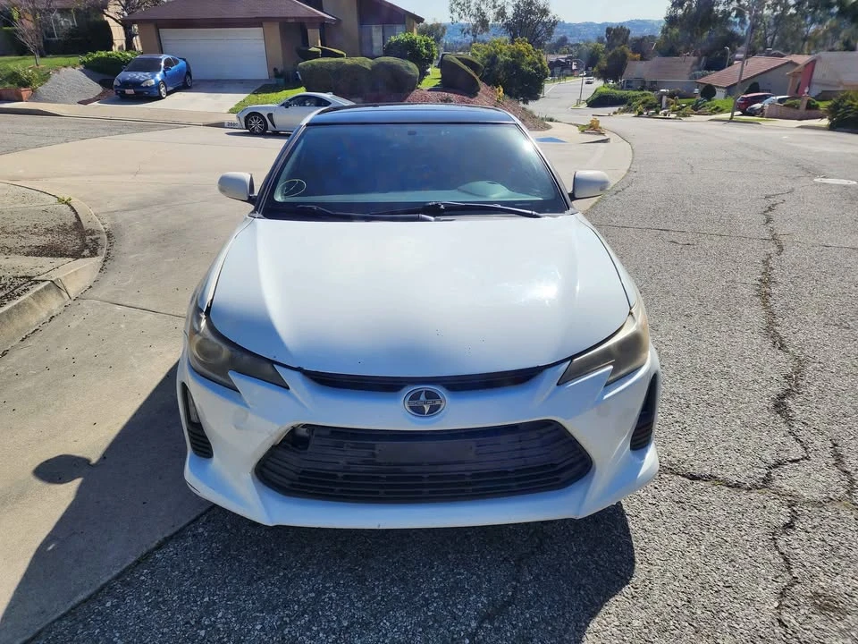 2014 Scion tC - Image 9 of 9