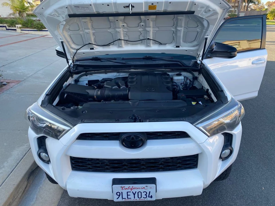 2014 Toyota 4Runner 5th Gen - Image 12 of 23