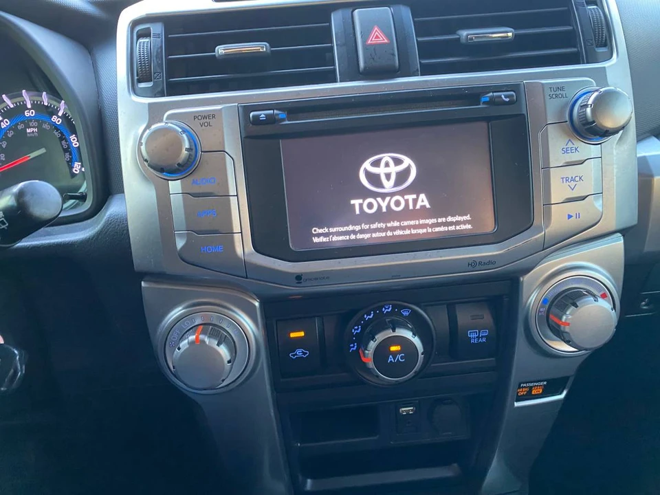 2014 Toyota 4Runner 5th Gen - Image 8 of 23