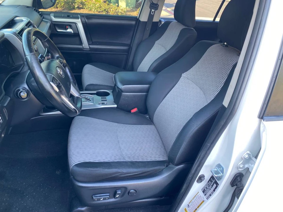 2014 Toyota 4Runner 5th Gen - Image 6 of 23