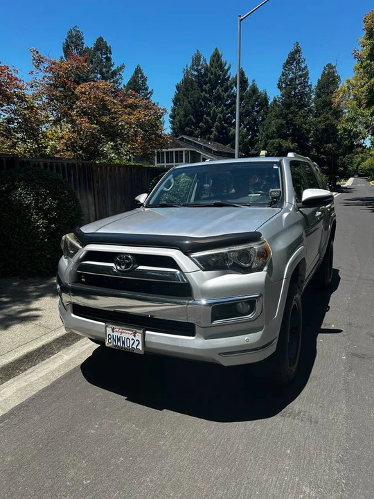 2014 Toyota 4Runner 5th Gen - Image 3 of 5