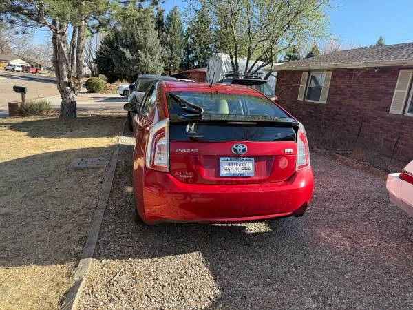 2014 Toyota Prius 3rd Gen - Image 3 of 5