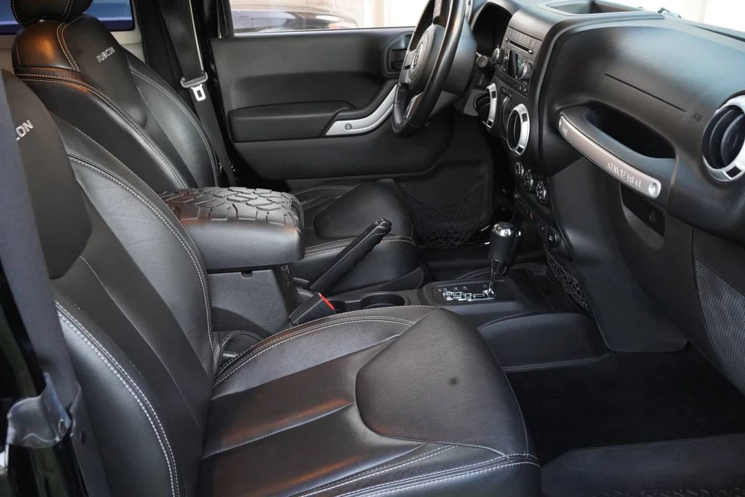 2014 Jeep JK Wrangler - Image 3 of 8