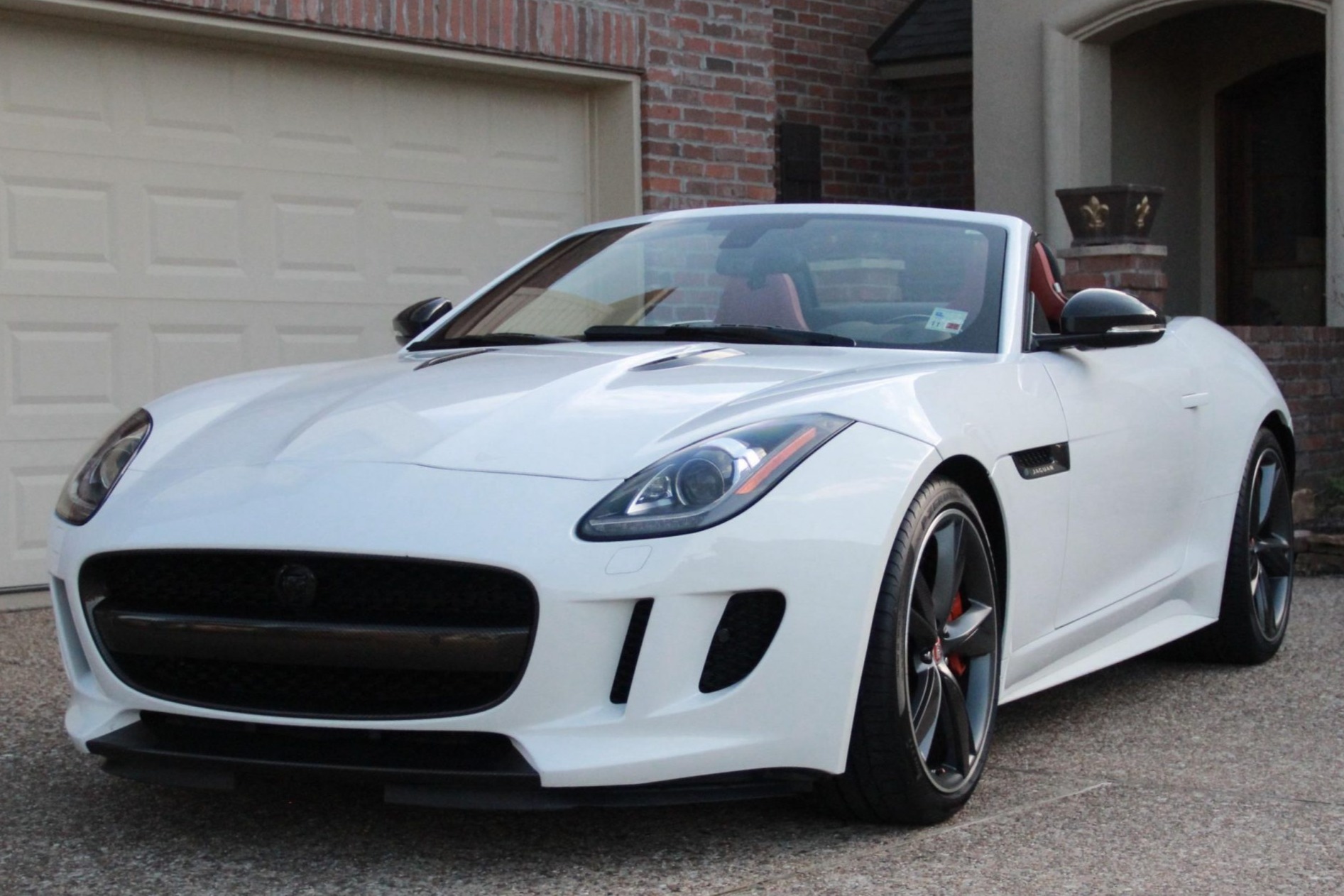21k-Mile 2014 Jaguar F-Type V8 S