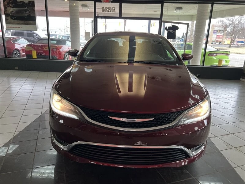 2015 Chrysler 200 - Image 3 of 4