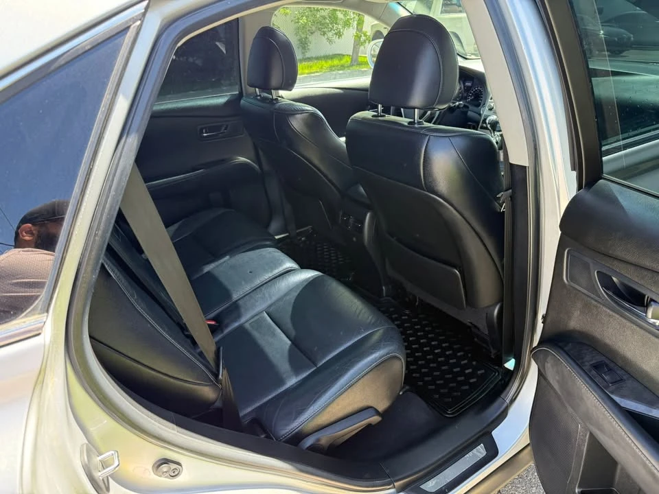 2015 Lexus RX 3rd Gen - Image 16 of 18