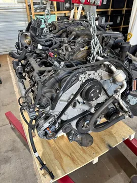 Hyundai Genesis Sedan 3.8L Engine