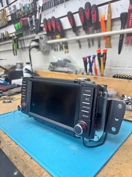 2015-2018 Ferrari California T Radio