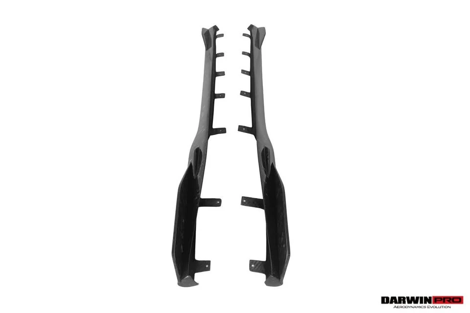 2015 Parts & Memorabilia Bodywork - Image 7 of 7