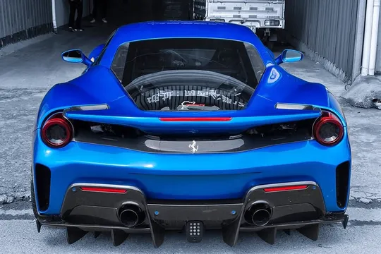 Ferrari 488 Spider Pista Style Rear Bumper & Wing