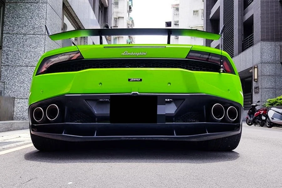 2015 Parts & Memorabilia Bodywork - Image 3 of 5