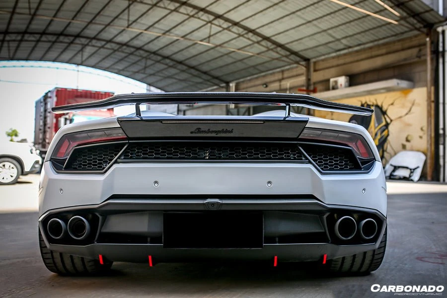 2015 Parts & Memorabilia Bodywork - Image 3 of 6